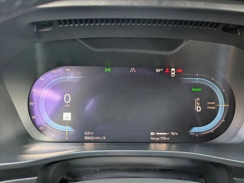 Used 2023 Volvo XC40 Recharge Plus w/ Protection Package Premier image 11