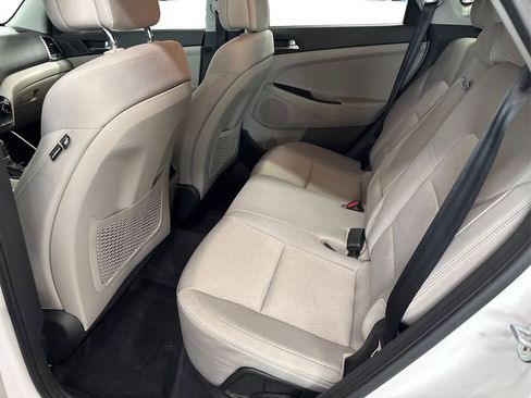 Used 2017 Hyundai Tucson Sport image 10