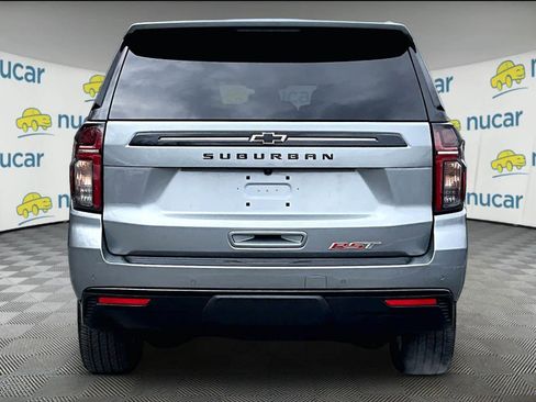 Used 2023 Chevrolet Suburban RST w/ Luxury Package image 5