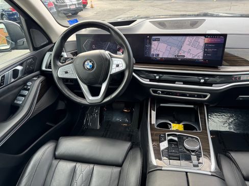 Used 2023 BMW X7 xDrive40i image 21