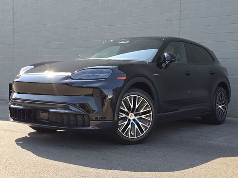 Certified 2026 Porsche Cayenne Electric AWD/4WD image 1