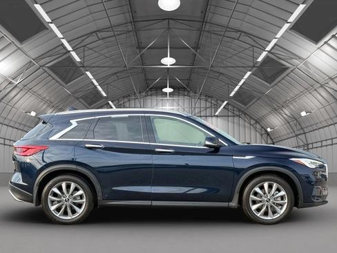 Used 2021 INFINITI QX50 Luxe w/ Cargo Package AWD/4WD image 8
