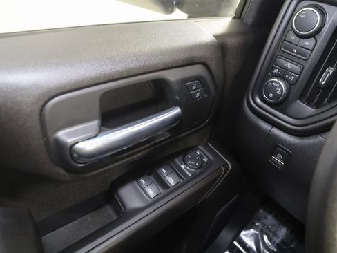 Used 2024 Chevrolet Silverado 2500 Custom w/ Custom Convenience Package image 21