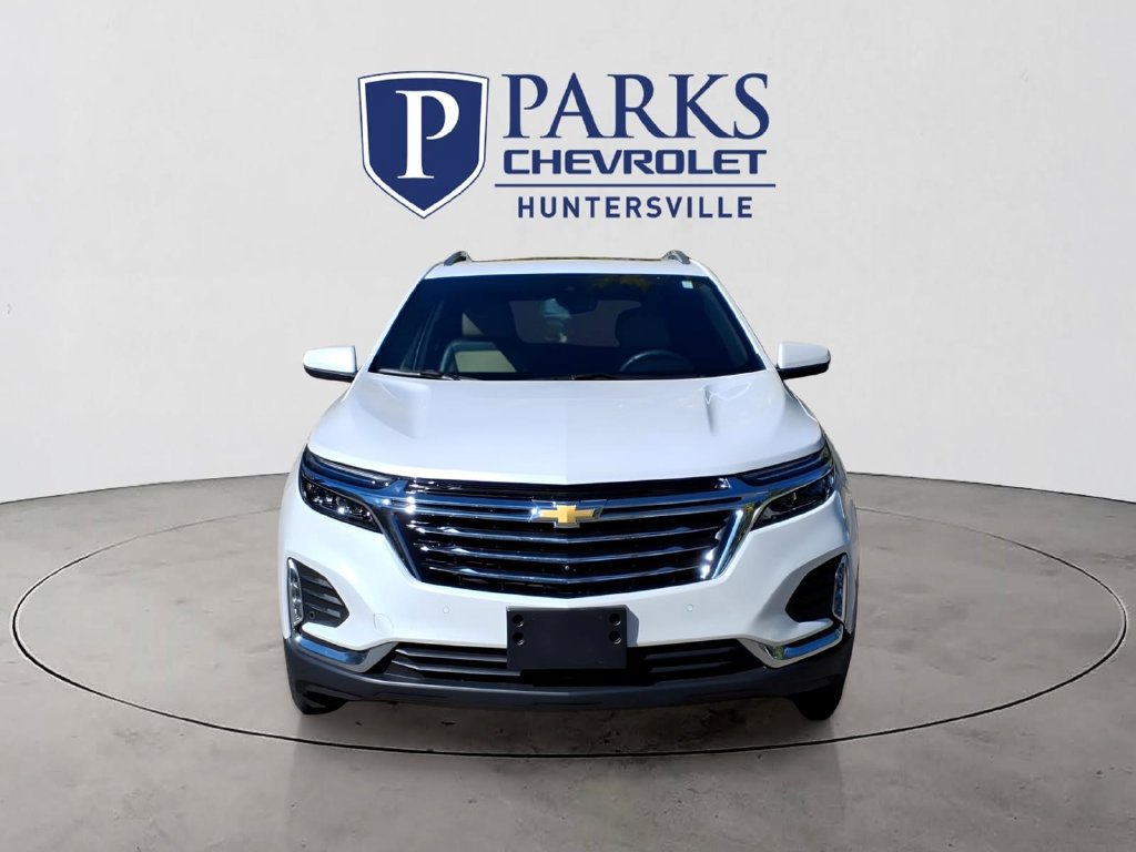 Used 2024 Chevrolet Equinox Premier AWD/4WD image 2