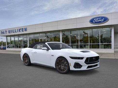 New 2026 Ford Mustang GT Premium w/ GT Performance Package RWD image 7