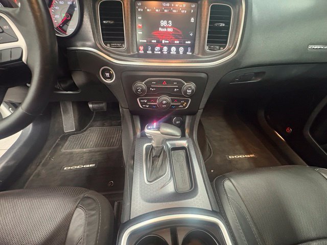 Used 2015 Dodge Charger SXT w/ AWD Plus Group image 19