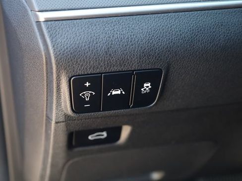 Used 2022 Kia K5 GT-Line FWD image 10