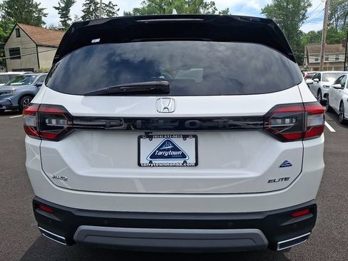 Certified 2023 Honda Pilot Elite image 5
