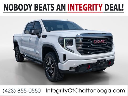 Used 2023 GMC Sierra 1500 AT4 w/ AT4 Premium Package AWD/4WD image 1