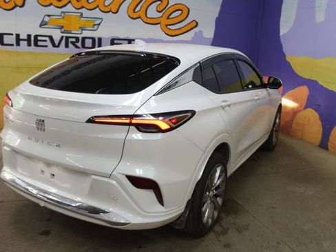 Used 2025 Buick Envista Avenir FWD image 8