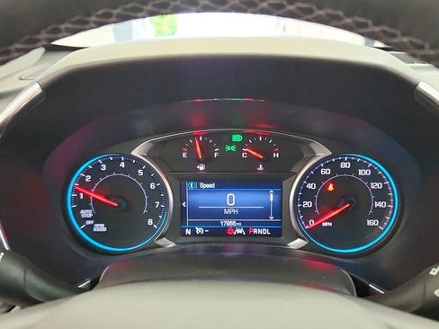 Used 2024 Chevrolet Equinox LT FWD image 23