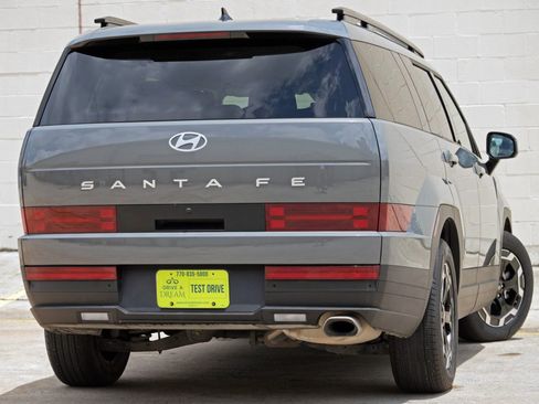 Used 2024 Hyundai Santa Fe SEL FWD image 5