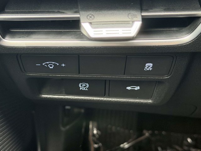 Used 2024 Hyundai Sonata SEL FWD image 25
