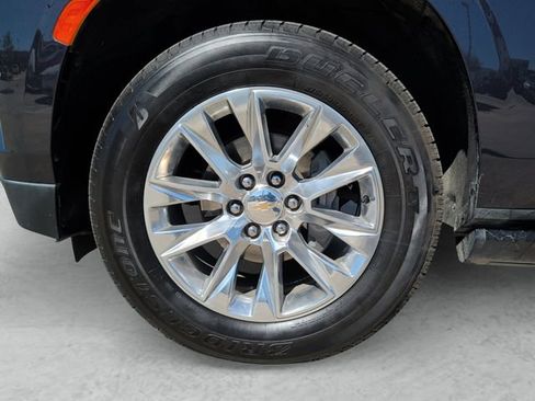 Used 2024 Chevrolet Tahoe Premier AWD/4WD image 23
