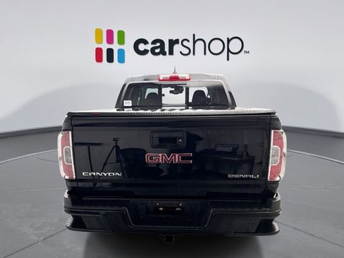 Used 2020 GMC Canyon Denali image 4
