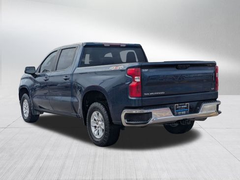 Used 2022 Chevrolet Silverado 1500 LT image 3