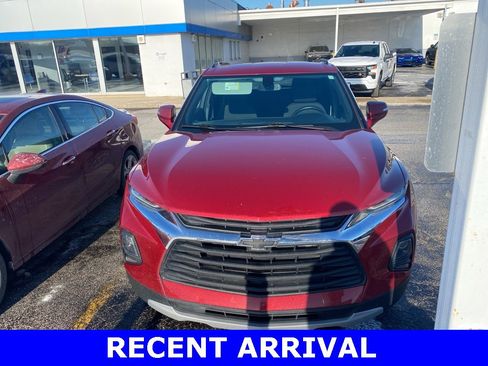 Used 2020 Chevrolet Blazer LT image 2