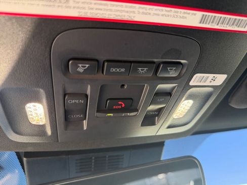 Used 2025 Toyota Camry SE w/ Multimedia Upgrade Package FWD image 33