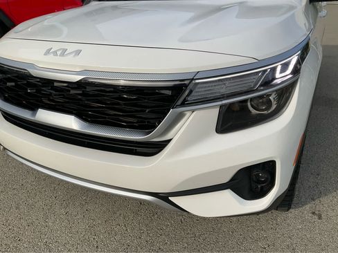 Used 2022 Kia Seltos EX AWD/4WD image 25