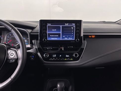 Used 2021 Toyota Corolla SE image 15