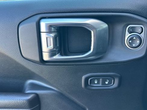 Used 2023 Jeep Wrangler Unlimited w/ 8.4" Radio Group AWD/4WD image 11