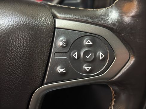 Used 2019 Chevrolet Silverado 1500 LT w/ All Star Edition image 23