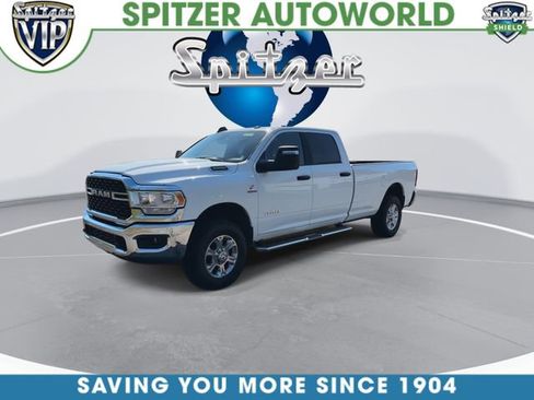 Used 2024 RAM 3500 Big Horn AWD/4WD image 4