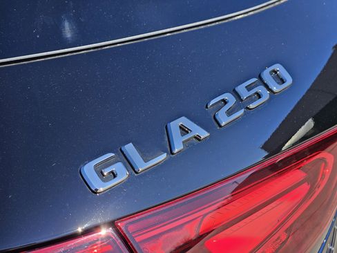 Used 2026 Mercedes-Benz GLA 250 image 8