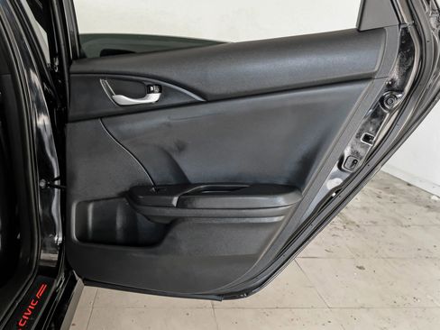 Used 2019 Honda Civic Sport image 40