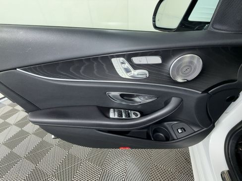 Used 2023 Mercedes-Benz E 350 4MATIC Sedan image 15