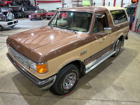 Used 1987 Ford Bronco AWD/4WD image 29