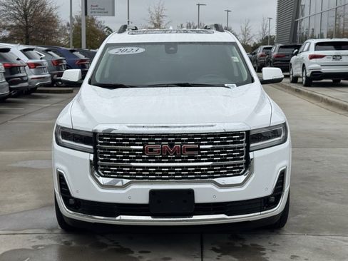Used 2023 GMC Acadia Denali image 8