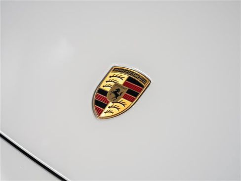 Used 2026 Porsche 911 Carrera RWD image 13