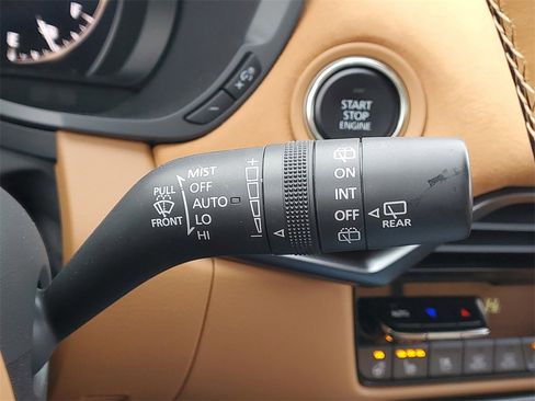 Used 2025 MAZDA CX-70 3.3 Turbo S w/ Premium Plus image 25