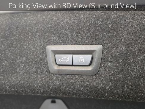 New 2026 BMW 330i xDrive Sedan w/ Premium Package AWD/4WD image 14