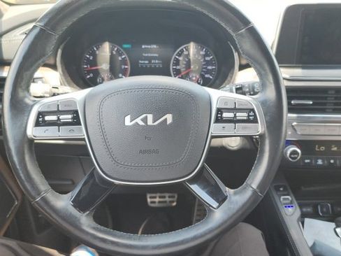 Certified 2022 Kia Telluride SX w/ SX Prestige Package AWD/4WD image 11