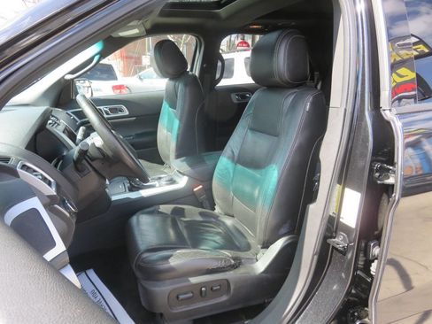 Used 2015 Ford Explorer Sport image 10