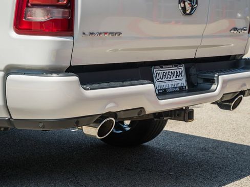 Used 2022 RAM 1500 Limited AWD/4WD image 10