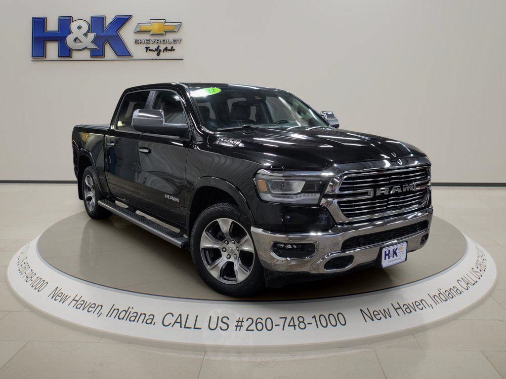 Used 2022 RAM 1500 Laramie AWD/4WD image 1