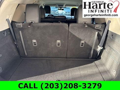 Used 2023 Nissan Pathfinder SL image 11