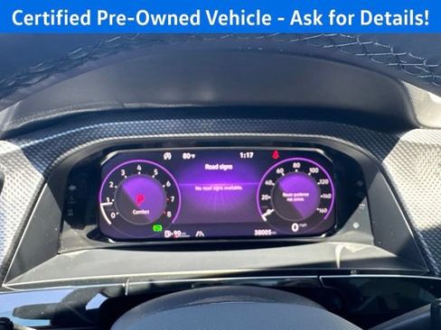 Certified 2024 Volkswagen Atlas Cross Sport SEL R-Line AWD/4WD image 13