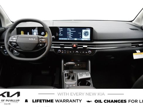 New 2026 Kia Sportage EX AWD/4WD image 17