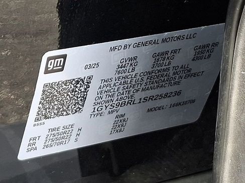 Certified 2025 Cadillac Escalade Premium Luxury image 27