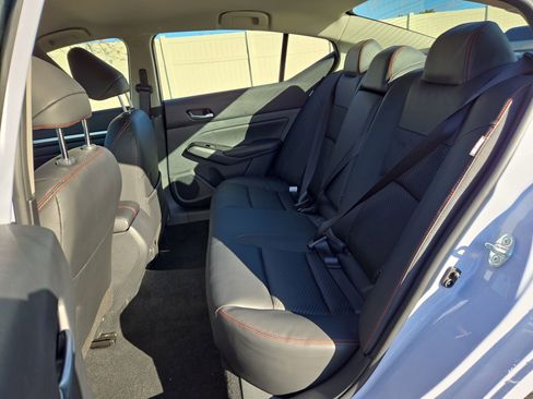 New 2025 Nissan Altima 2.5 SR image 16