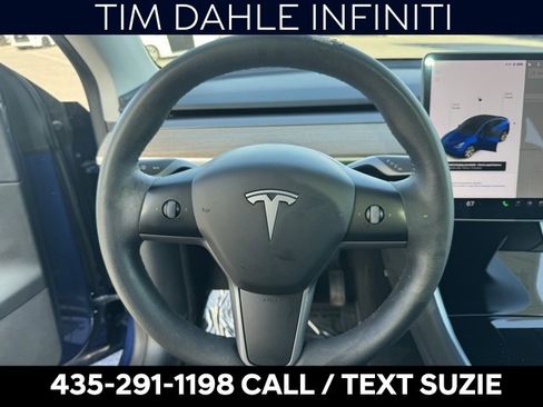 Used 2021 Tesla Model Y Long Range image 12