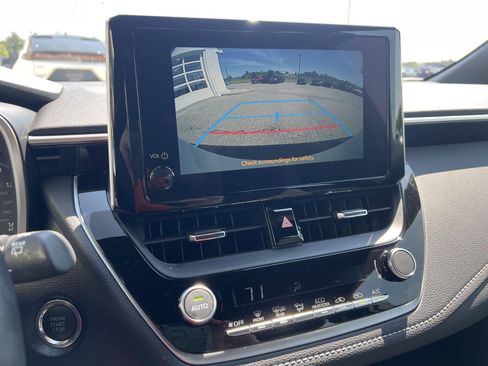 Used 2026 Toyota Corolla SE FWD image 5