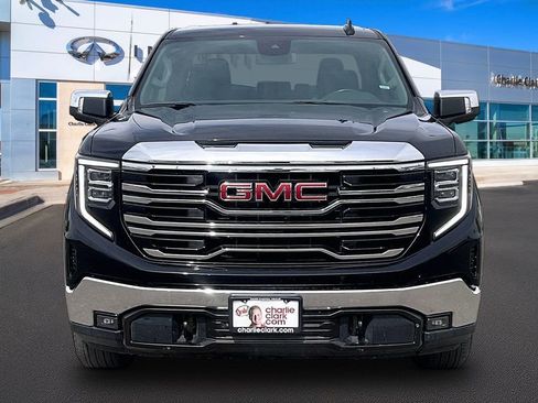 Used 2025 GMC Sierra 1500 SLT image 3