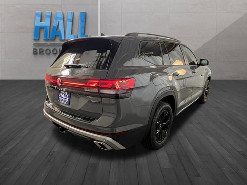 New 2026 Volkswagen Atlas Peak Edition AWD/4WD image 5