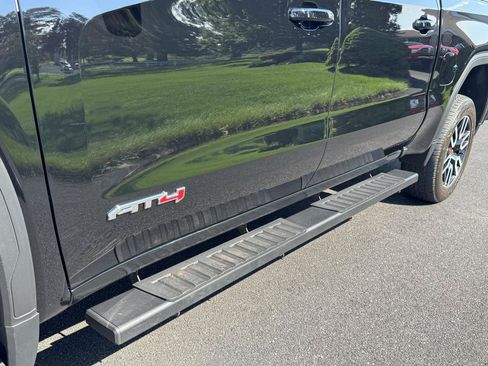 Used 2020 GMC Sierra 1500 AT4 w/ AT4 Premium Package AWD/4WD image 25