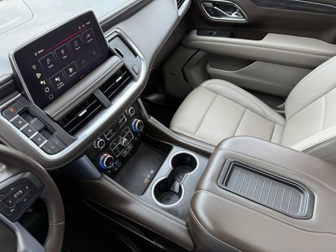 Certified 2023 GMC Yukon SLT image 28